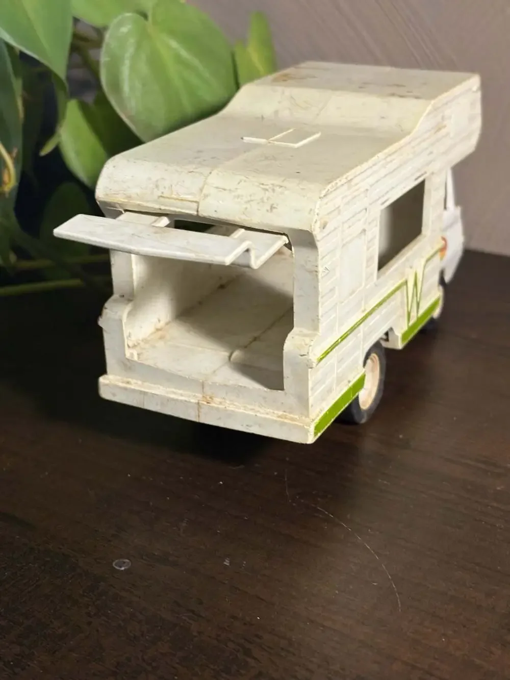 Vintage 1970s Tonka Winnebago Motorhome Pressed Steel Toy